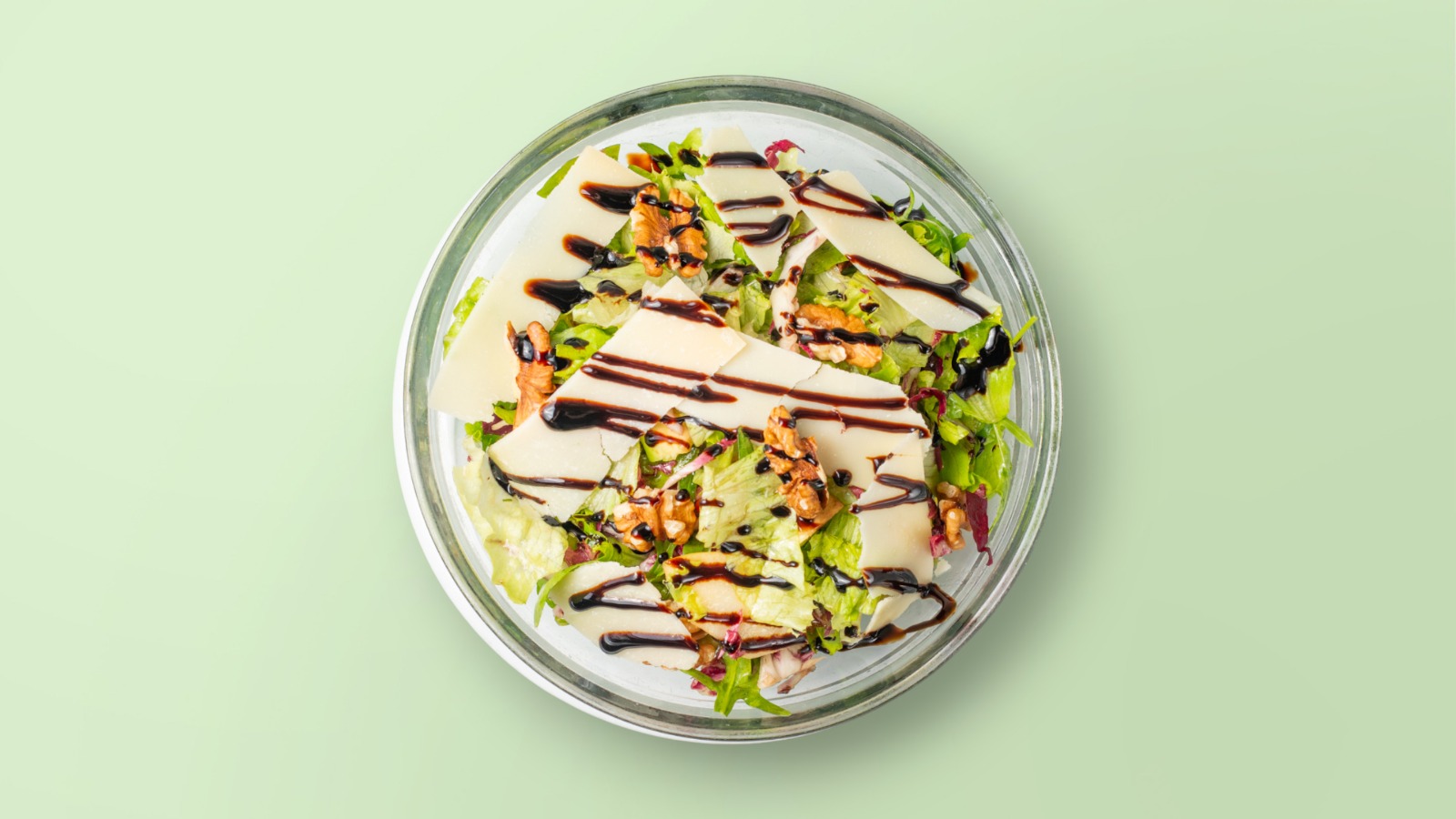 SALLATË ILIRIA / Iliria Salad